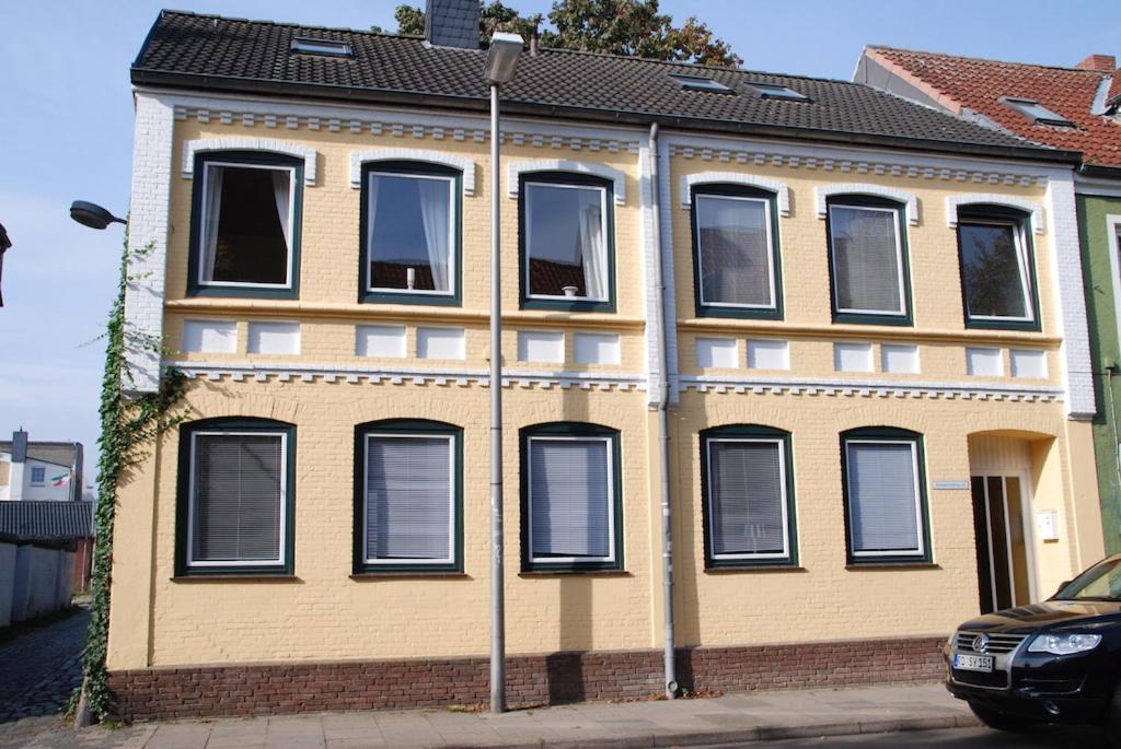 Ferienwohnung Noor Mitten In Der Eckernfoerder Altstadt Buitenkant foto